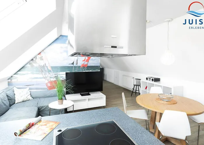 Gertrude 109 - Hafenblick ג'וסט